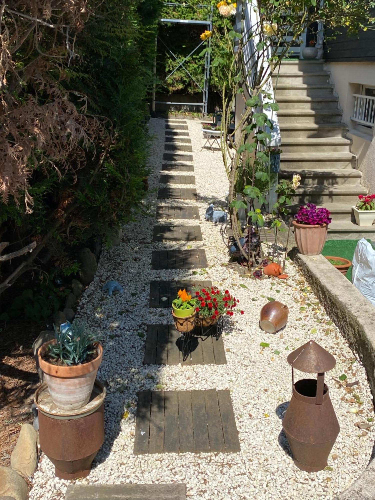 Bed and Breakfast Bienvenue Chez Les Anges Курнон-д'Овернь Экстерьер фото